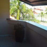 linda casa com piscina